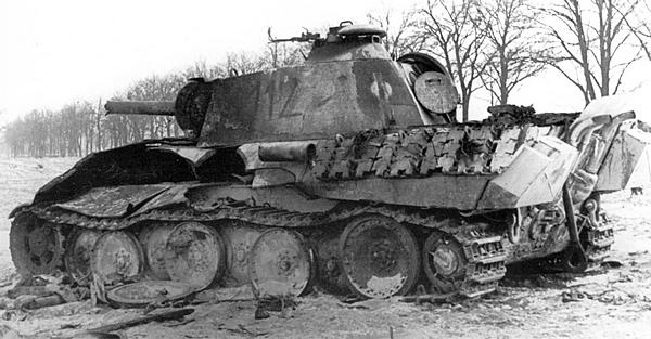 Иллюстрация к книге — Тяжёлый танк «Пантера». Первая полная энциклопедия [i_252.jpg]