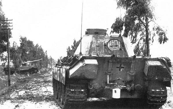 Иллюстрация к книге — Тяжёлый танк «Пантера». Первая полная энциклопедия [i_259.jpg]