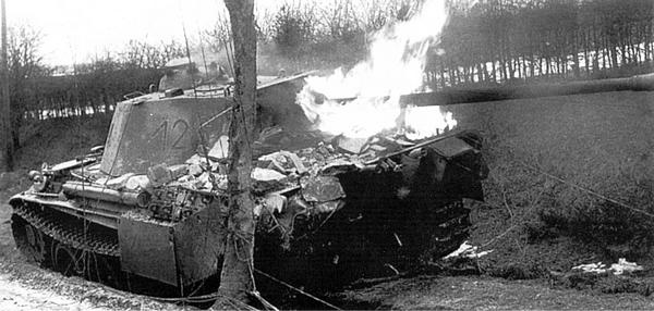 Иллюстрация к книге — Тяжёлый танк «Пантера». Первая полная энциклопедия [i_267.jpg]