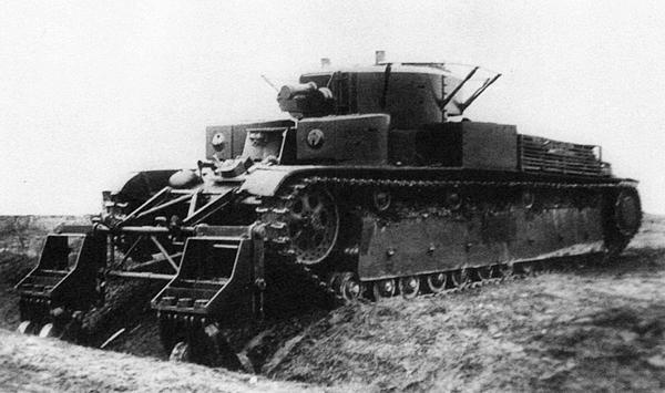 Иллюстрация к книге — Средний танк Т-28. Трёхглавый монстр Сталина [i_057.jpg]