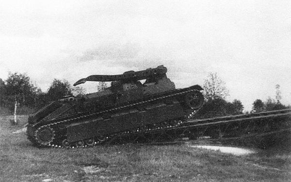 Иллюстрация к книге — Средний танк Т-28. Трёхглавый монстр Сталина [i_090.jpg]