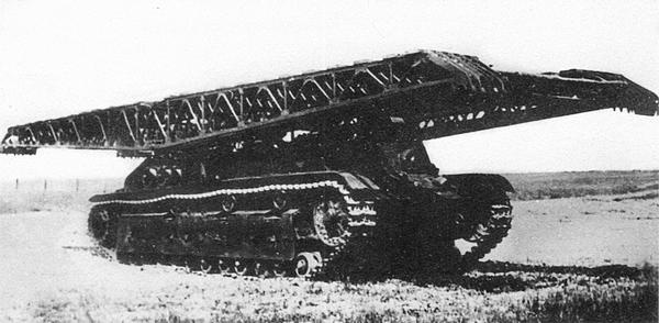 Иллюстрация к книге — Средний танк Т-28. Трёхглавый монстр Сталина [i_091.jpg]