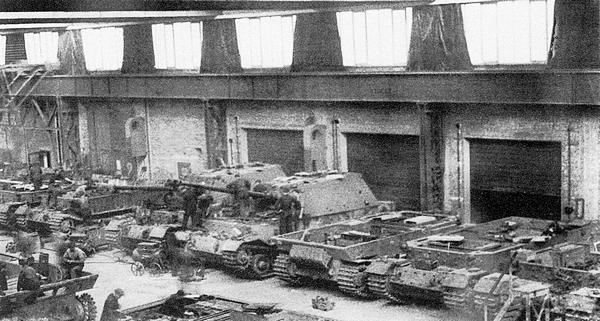 Иллюстрация к книге — «Элефант». Тяжёлое штурмовое орудие Фердинанда Порше [i_016.jpg]