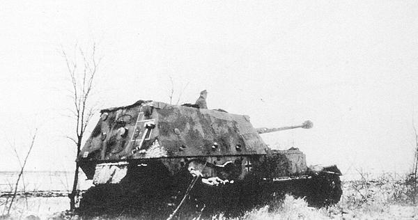 Иллюстрация к книге — «Элефант». Тяжёлое штурмовое орудие Фердинанда Порше [i_057.jpg]