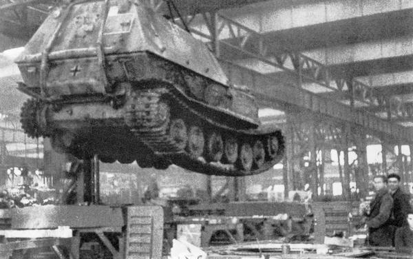 Иллюстрация к книге — «Элефант». Тяжёлое штурмовое орудие Фердинанда Порше [i_063.jpg]