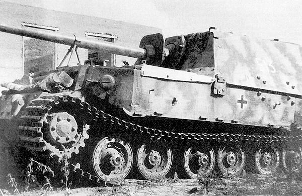 Иллюстрация к книге — «Элефант». Тяжёлое штурмовое орудие Фердинанда Порше [i_071.jpg]