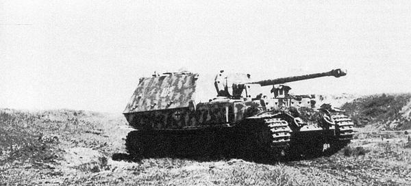 Иллюстрация к книге — «Элефант». Тяжёлое штурмовое орудие Фердинанда Порше [i_074.jpg]