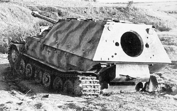 Иллюстрация к книге — «Элефант». Тяжёлое штурмовое орудие Фердинанда Порше [i_092.jpg]