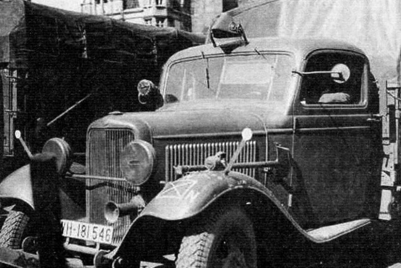 Иллюстрация к книге — Полуторатонные грузовики Германии 1939—1945 гг. [img_20.jpg]