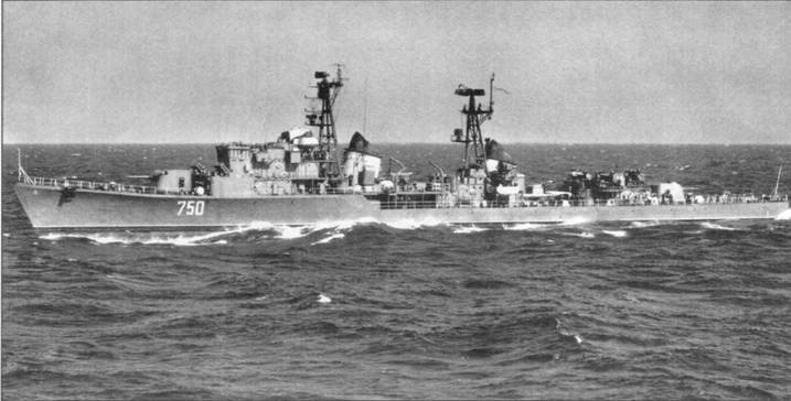 Иллюстрация к книге — Таинственные корабли адмирала Горшкова [pic_44.jpg]