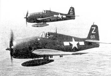 Иллюстрация к книге — Палубные истребители Второй мировой войны [pic_1.jpg]