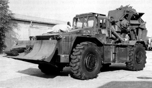 Иллюстрация к книге — Секретные автомобили Советской Армии [_107.jpg]