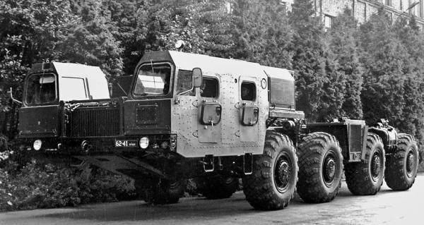 Иллюстрация к книге — Секретные автомобили Советской Армии [_172.jpg]