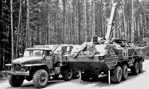 Иллюстрация к книге — Секретные автомобили Советской Армии [_200.jpg]