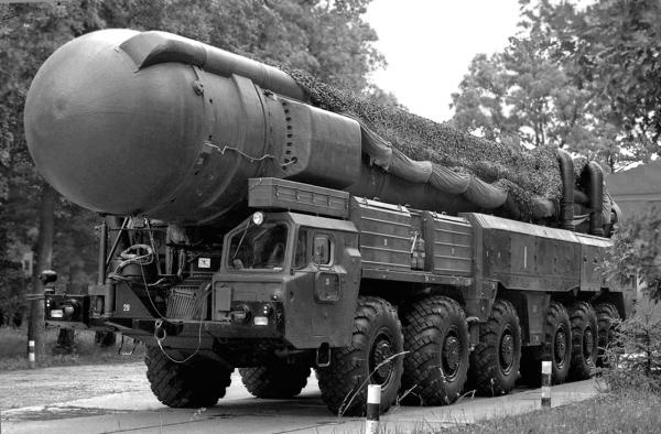 Иллюстрация к книге — Секретные автомобили Советской Армии [_310.jpg]