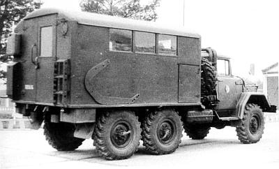 Иллюстрация к книге — Автомобили Советской Армии 1946-1991 [_194.jpg]