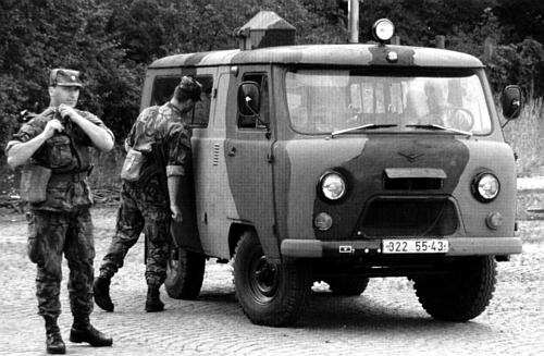 Иллюстрация к книге — Автомобили Советской Армии 1946-1991 [_268.jpg]