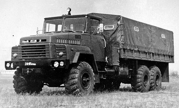 Иллюстрация к книге — Автомобили Советской Армии 1946-1991 [_311.jpg]