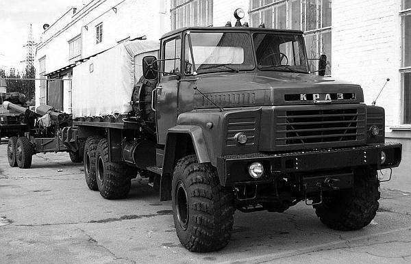 Иллюстрация к книге — Автомобили Советской Армии 1946-1991 [_312.jpg]