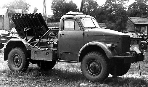 Иллюстрация к книге — Автомобили Советской Армии 1946-1991 [_33.jpg]