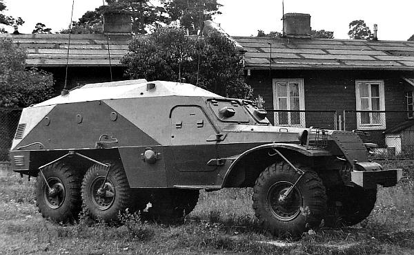 Иллюстрация к книге — Автомобили Советской Армии 1946-1991 [_75.jpg]