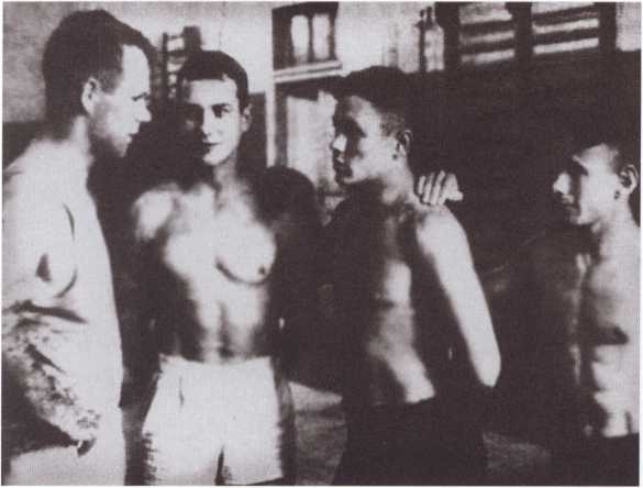 Иллюстрация к книге — Ощепков [i_066.jpg]