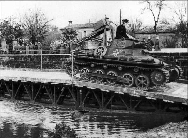 Иллюстрация к книге — Танки III Рейха. Том I [i_075.jpg]