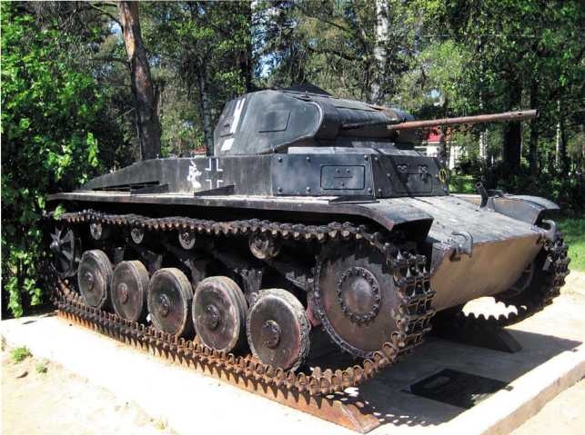 Иллюстрация к книге — Танки III Рейха. Том I [i_289.jpg]