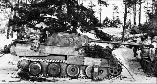 Иллюстрация к книге — Танки III Рейха. Том II [i_308.jpg]