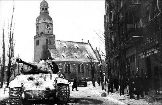 Иллюстрация к книге — Танки III Рейха. Том II [i_313.jpg]