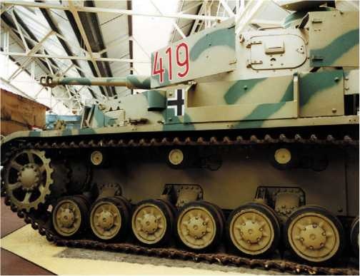 Иллюстрация к книге — Танки III Рейха. Том II [i_330.jpg]