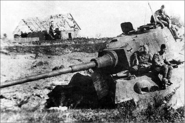 Иллюстрация к книге — Танки III Рейха. Том III [i_203.jpg]