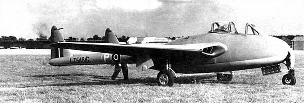 Иллюстрация к книге — Истребитель Де Хэвилленд «Вампир» [i_008.jpg]