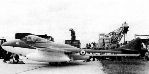 Иллюстрация к книге — Истребитель Де Хэвилленд «Вампир» [i_057.jpg]