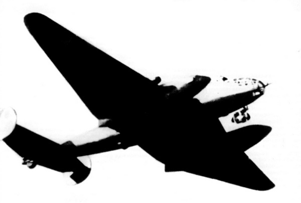 Иллюстрация к книге — Дальний бомбардировщик Ер-2. Самолет несбывшихся надежд [i_125.jpg]