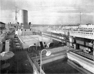 Иллюстрация к книге — Лайнеры на войне 1936-1968 гг. постройки [image109.jpg]