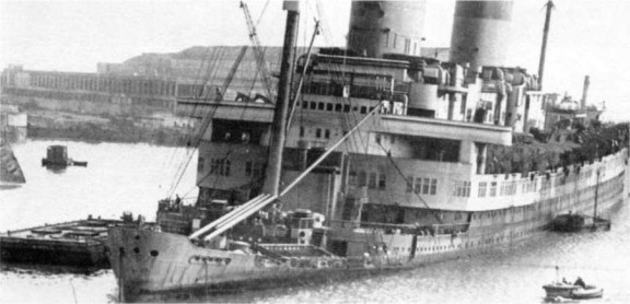 Иллюстрация к книге — Лайнеры на войне 1936-1968 гг. постройки [image123.jpg]