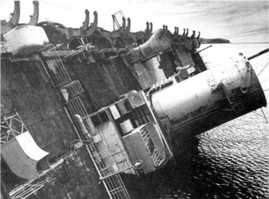 Иллюстрация к книге — Лайнеры на войне 1936-1968 гг. постройки [image133.jpg]