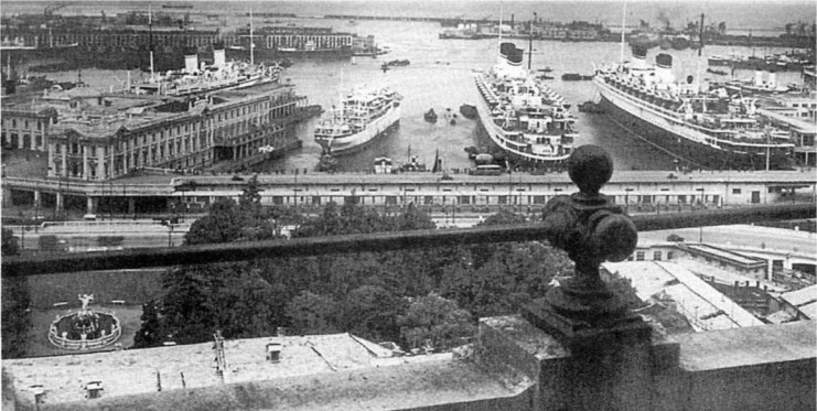 Иллюстрация к книге — Лайнеры на войне 1936-1968 гг. постройки [image135.jpg]