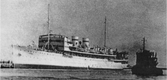 Иллюстрация к книге — Лайнеры на войне 1936-1968 гг. постройки [image153.jpg]