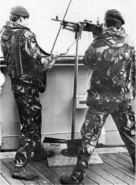 Иллюстрация к книге — Лайнеры на войне 1936-1968 гг. постройки [image181.jpg]