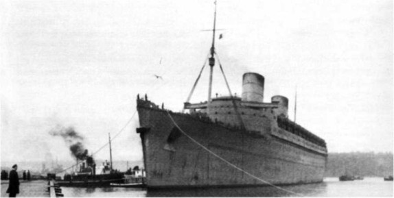 Иллюстрация к книге — Лайнеры на войне 1936-1968 гг. постройки [image76.jpg]