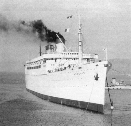 Иллюстрация к книге — Лайнеры на войне 1936-1968 гг. постройки [image77.jpg]
