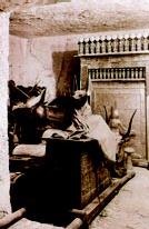 Иллюстрация к книге — Фивы [img1608.jpg]