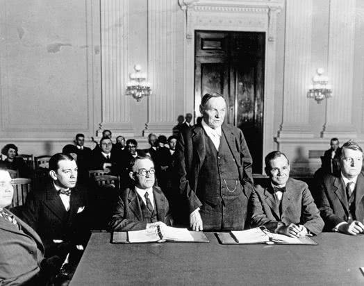 Иллюстрация к книге — Суд идет. О судебных процессах прошлого. От античности до новейшей истории [i_029.jpg]