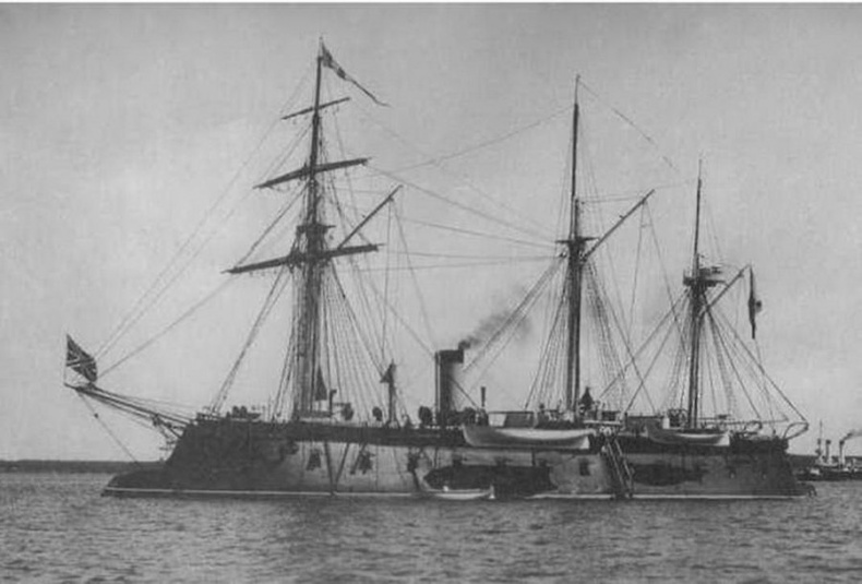 Иллюстрация к книге — Первые русские броненосцы [pic_61.jpg]