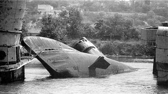 Иллюстрация к книге — Подводные лодки 613 проекта [pic_129.jpg]