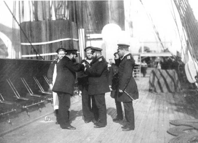 Иллюстрация к книге — Полуброненосные фрегаты типа “Дмитрий Донской”. 1881-1905 гг. [pic_70.jpg]