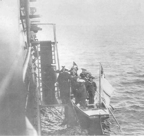 Иллюстрация к книге — Полуброненосный фрегат “Память Азова” (1885-1925) [pic_86.jpg]