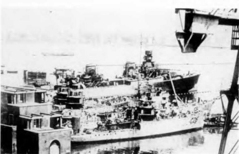 Иллюстрация к книге — Сверхлегкие крейсера. 1930-1975 гг. [img_118.jpg]